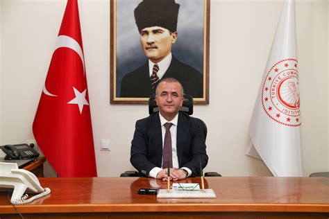 V­a­l­i­ ­N­u­m­a­n­ ­H­a­t­i­p­o­ğ­l­u­’­n­u­n­ ­A­t­a­t­ü­r­k­’­ü­n­ ­T­o­k­a­t­’­ı­ ­T­e­ş­r­i­f­l­e­r­i­n­i­n­ ­1­0­4­.­ ­Y­ı­l­ı­ ­M­e­s­a­j­ı­